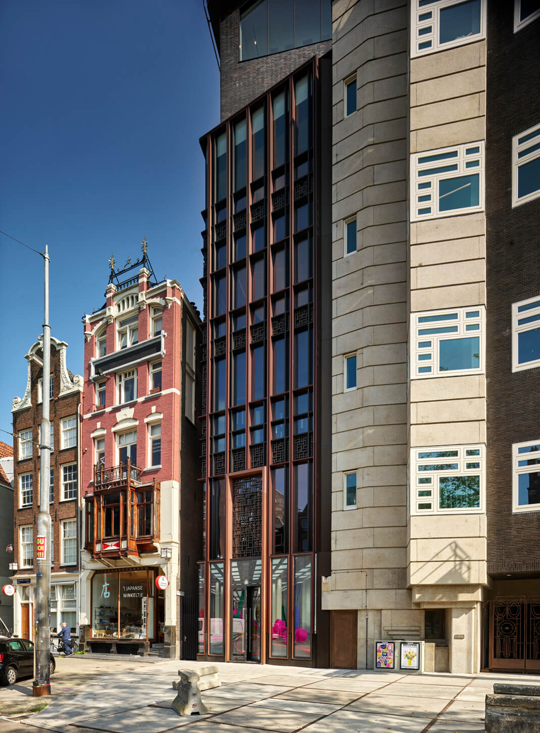 Nieuwezijds Voorburgwal A'dam 14 09 2020 295 LR