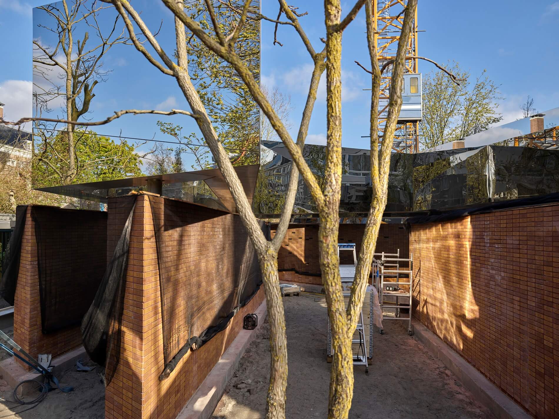Holocaust Namenmonument Amsterdam in aanbouw - Rijnboutt 1